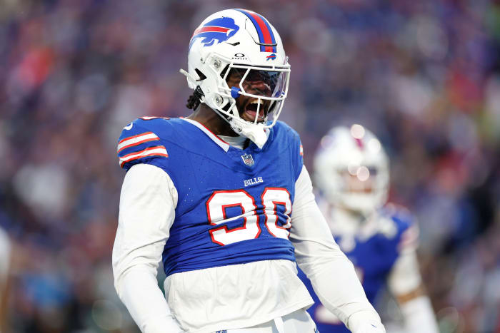 Bills Reportedly Decide On Punishment For Player Who Pushed Fan - The Spun