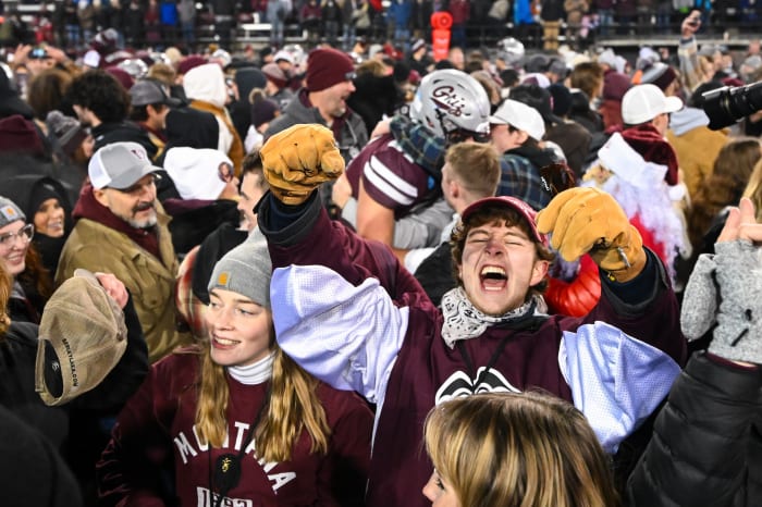 College Football Team Donated $3,000 To Help Rival's Band Go To FCS ...