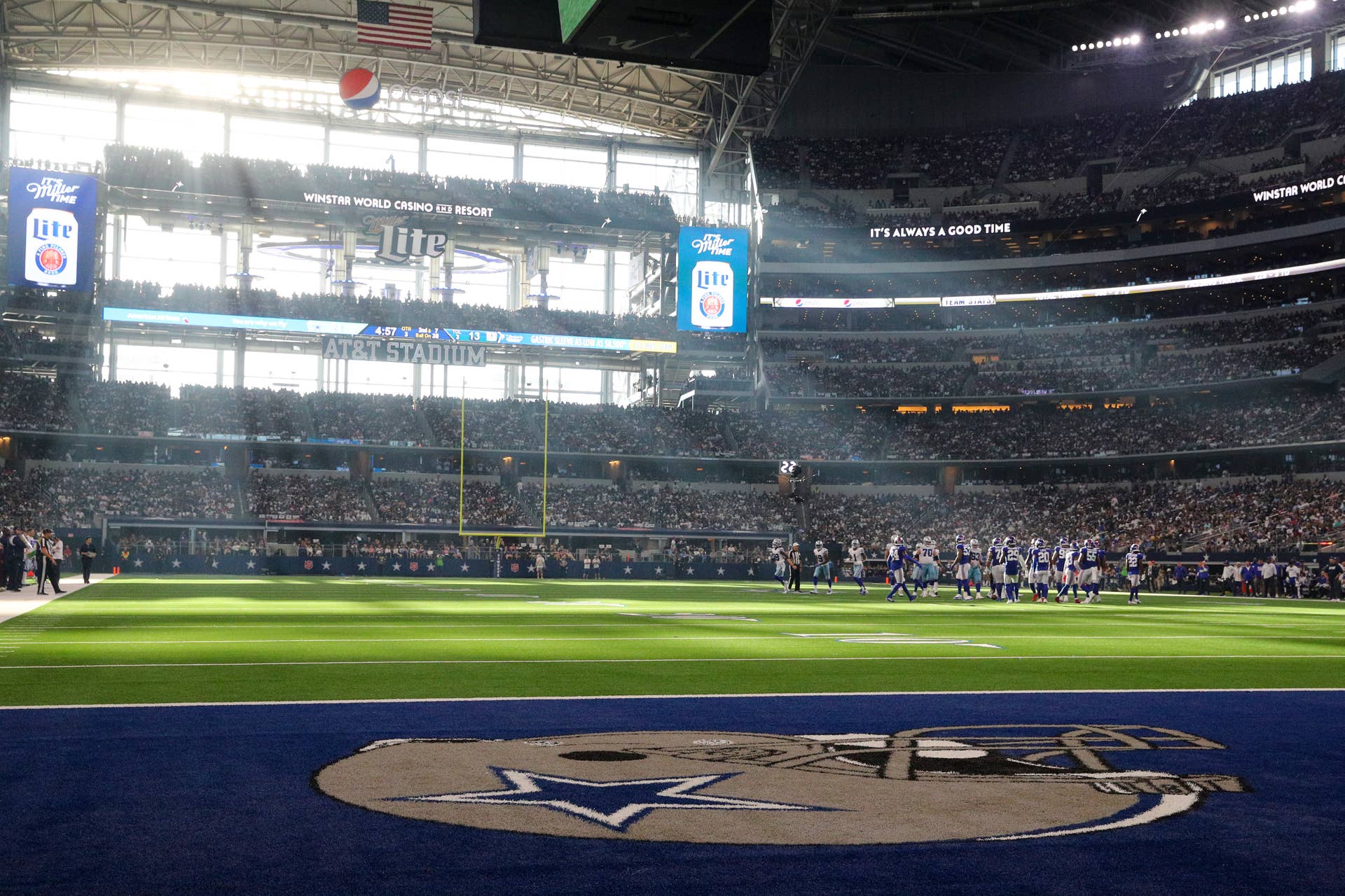 Travis Kelce Shares His Stance On Cowboys, AT&T Stadium Sun Problem ...