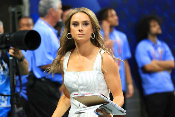 ESPN Sideline Reporter Molly McGrath Turns Heads At National Title Game ...