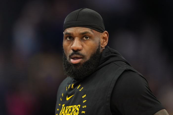 Los Angeles Lakers forward LeBron James (23) warms up before the game against the Golden State Warriors at Chase Center.