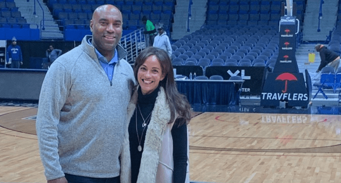 Former Bulls Player's Wife Responds To Michael Jordan's Comments - The Spun