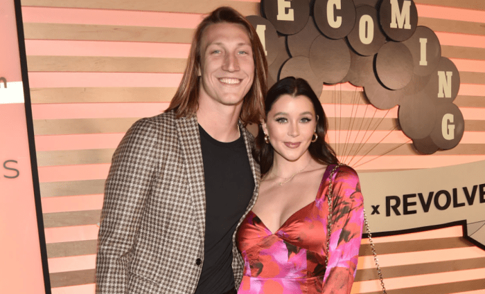 Trevor Lawrence's Wife Turns Heads With Outfit In London - The Spun