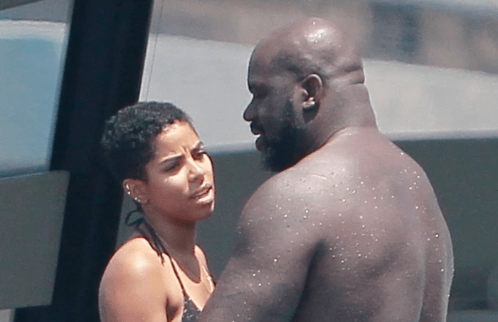 Photos Of Shaq On Vacation With '21-Year-Old Girlfriend' Are Old - The Spun