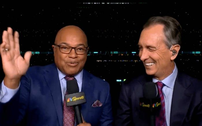 Mike Tirico Had An 8-Word Message For 'Swifties' Before Kickoff - The Spun