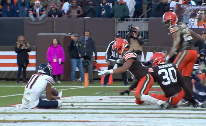 Video: Bears Drop Perfect Game-Winning Hail Mary! Pass - The Spun