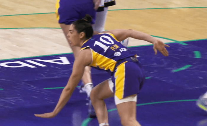 Kelsey Plum with a ruthless taunt.