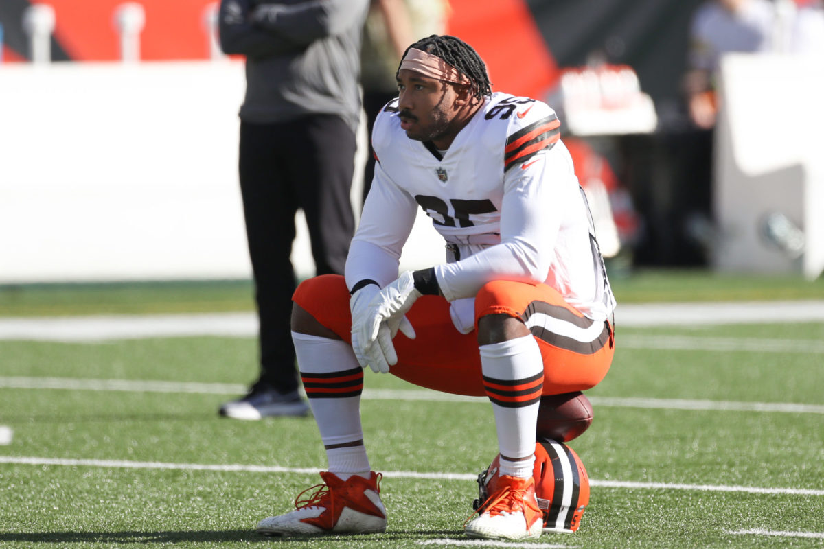 Update:Police bodycam video shows Myles Garrett moments after allegedly  being sucker-punched