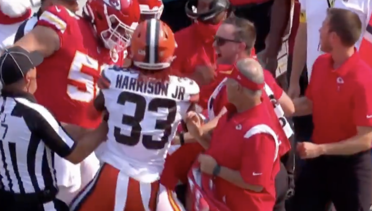 Browns player hits a Chiefs coach