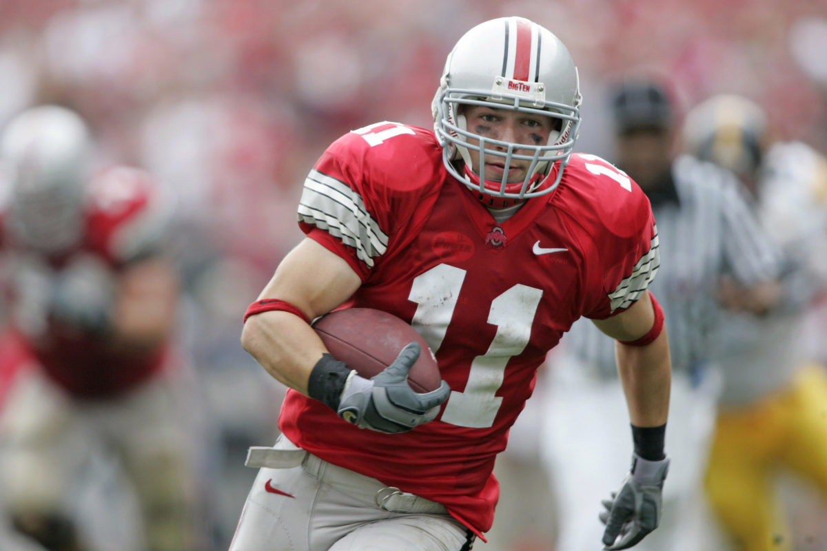 Ohio State wide receiver Anthony Gonzalez runs with the ball.