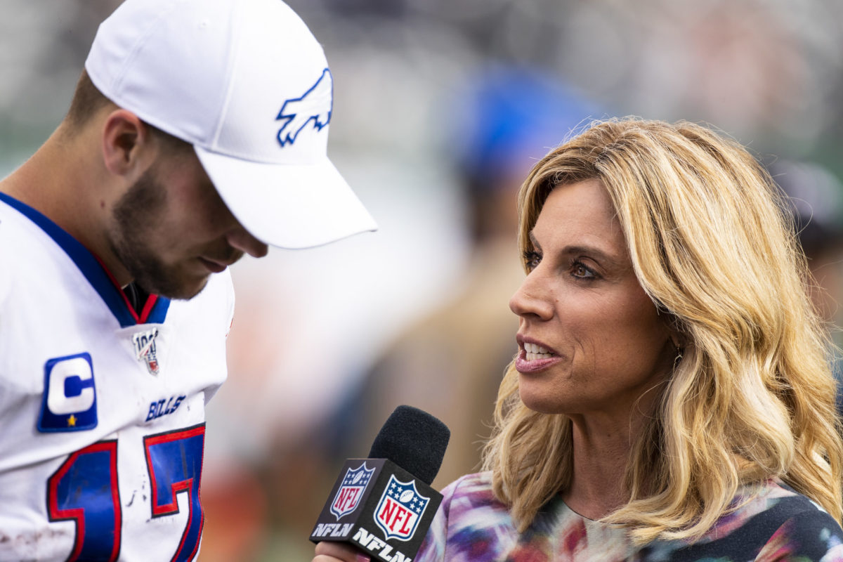 NFL Network reporter Kim jones talks to Buffalo Bills quarterback Josh Allen.