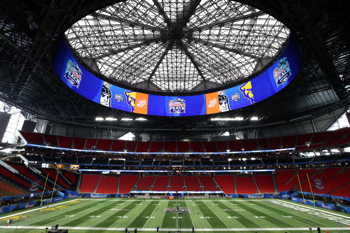 Peach Bowl Reveals Expected Crowd For Georgia Vs Ohio State The Spun 