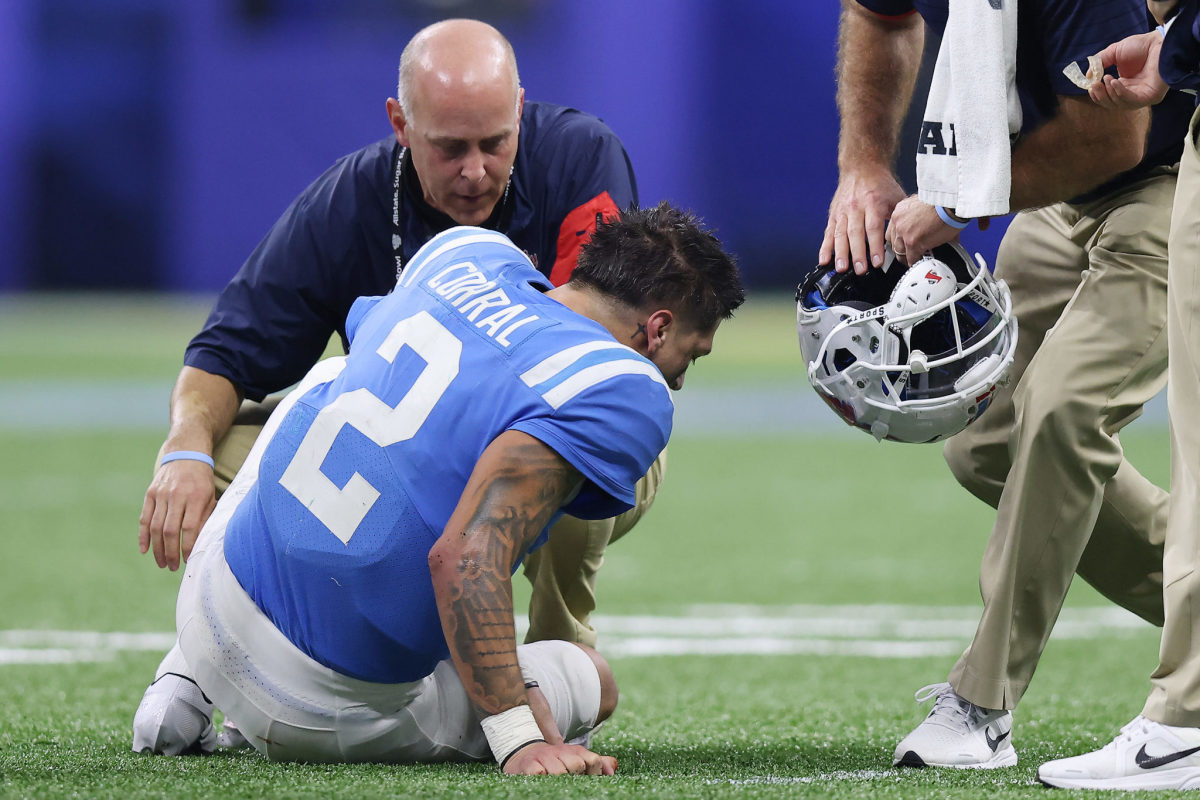 Sports world reacts to NFL star's gruesome injury that ESPN