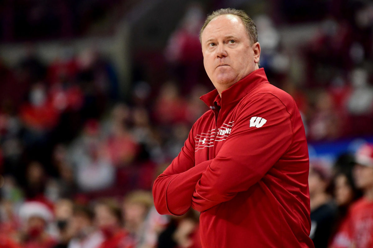 Greg Gard Explains What Happened With Juwan Howard - The Spun: What's Trending In The Sports World Today Greg Gard Explains What Happened With Juwan Howard - The Spun: What's Trending In The Sports World Today