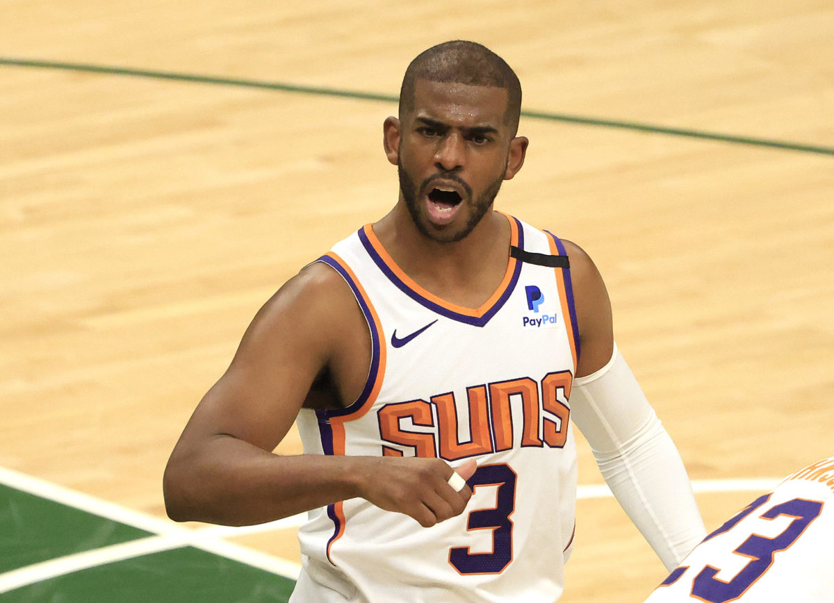 Chris Paul on the court for the Suns.