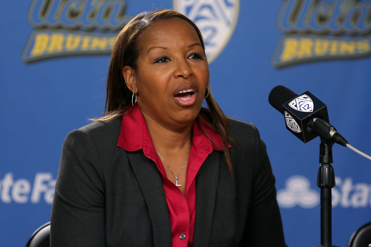 Former USC Trojans head coach Cynthia Cooper-Dyke at a press conference at UCLA.