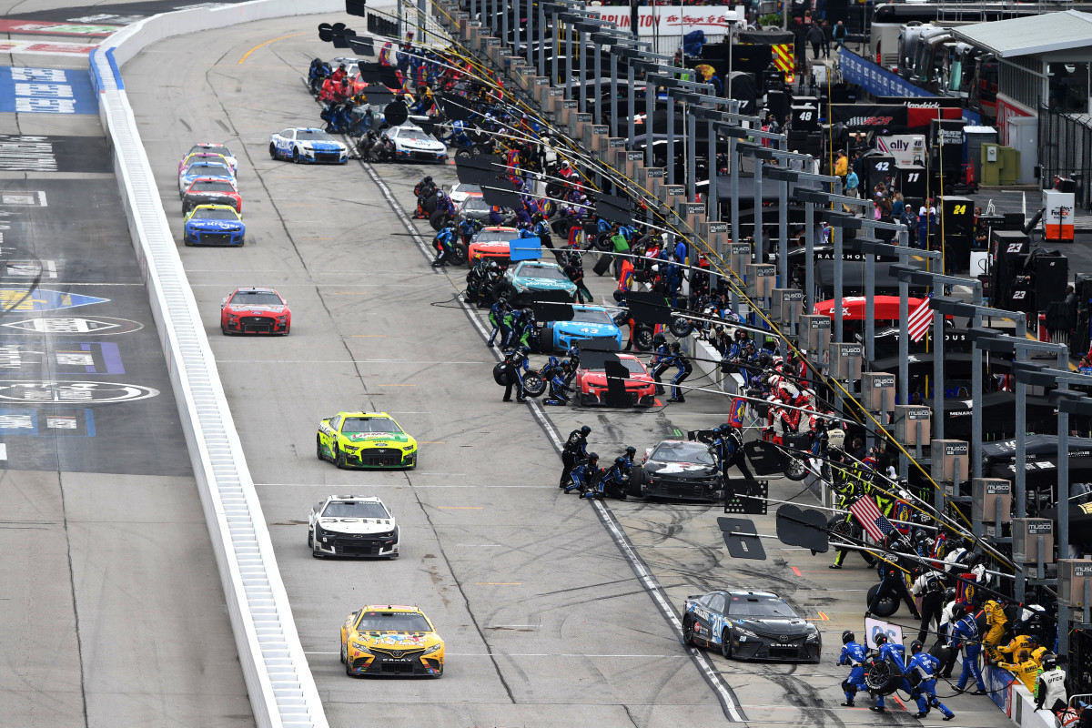 A wide-view of the pit road at Darlington Motor Speedway for NASCAR Cup Series race.