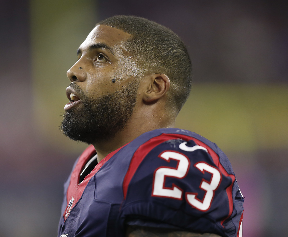 Former Houston Texans running back Arian Foster is on the field.