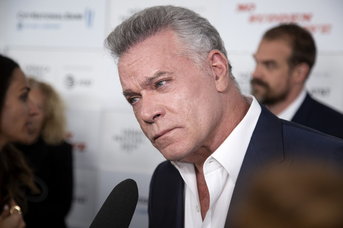Longtime movie star Ray Liotta speaks at a red carpet event.