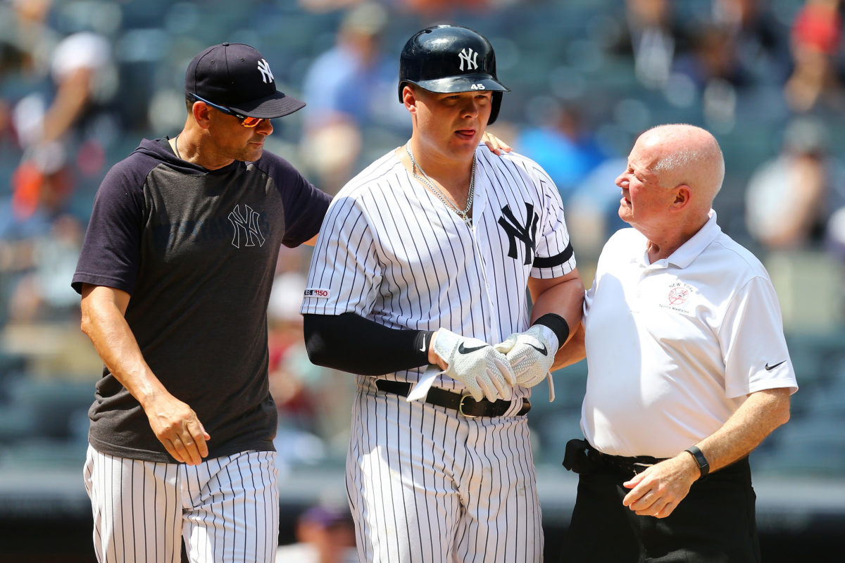 Luke Voit's Blast Makes Yankees' Opener a Breeze - The New York Times