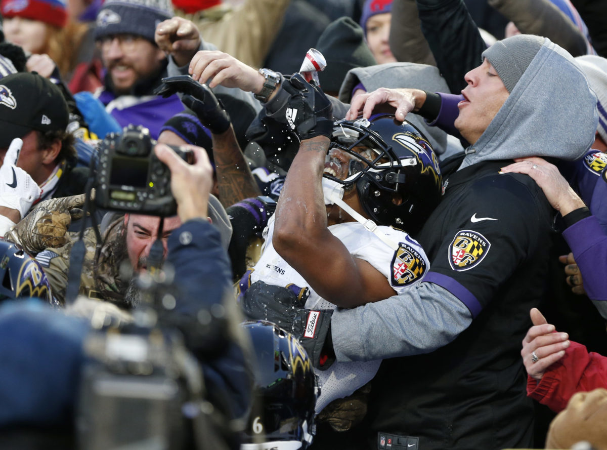 Marcus Peters Revels in Picking Off His Former Team