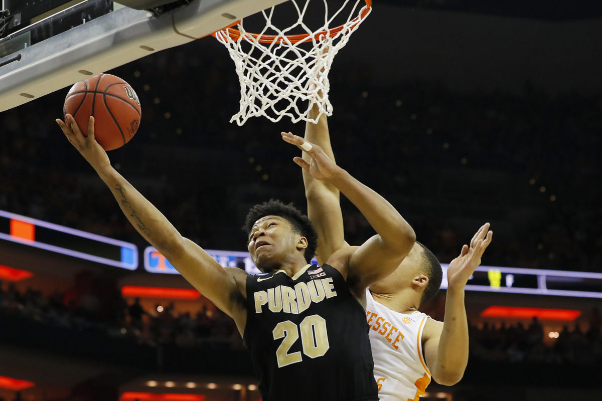 Nojel Eastern goes for a layup as Tennessee takes on Purdue in the NCAA Tournament.