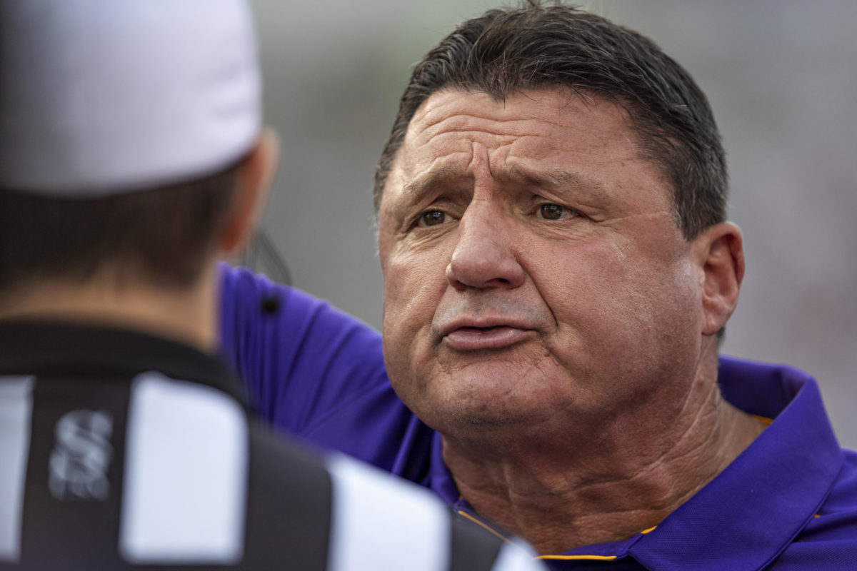 WholeHogSports - LSU's Coach Orgeron apologizes to Hogs; 'by no means was  that to demean them,' he says of post-game comment