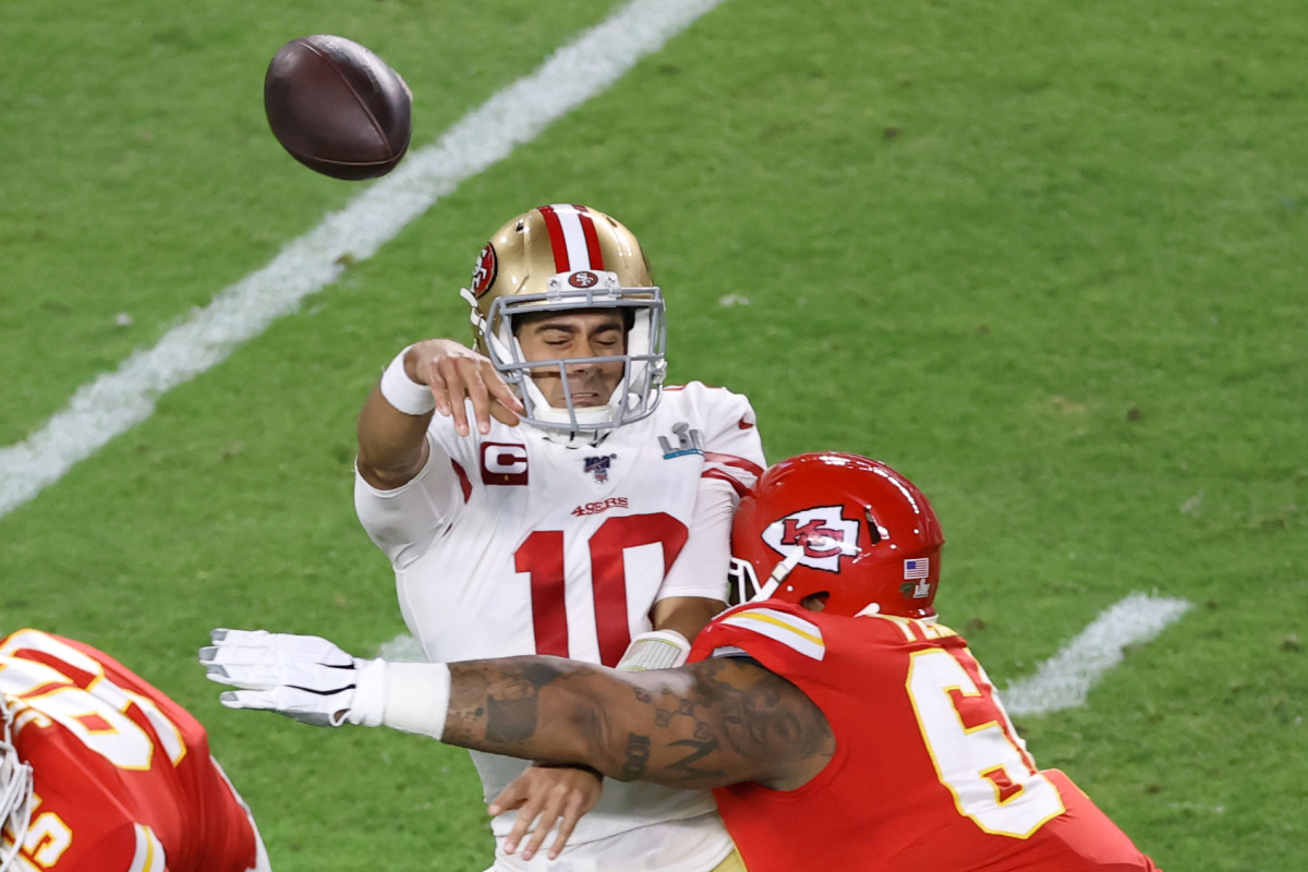 49ers quarterback Jimmy Garoppolo throws an interception in the Super Bowl.