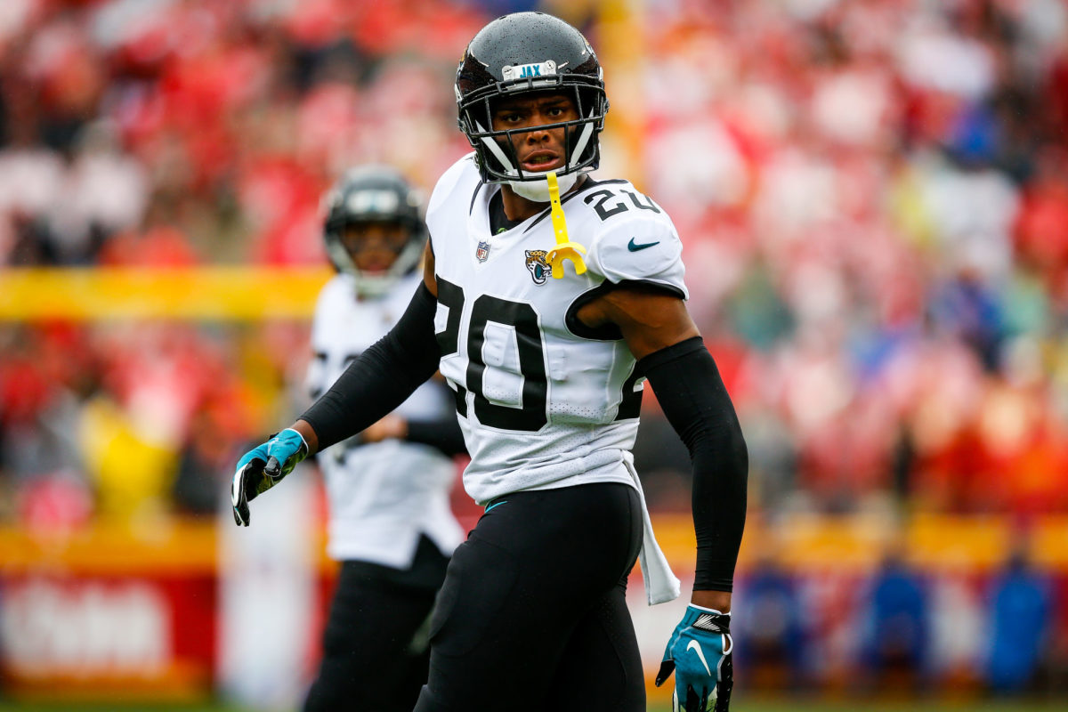 Doug Marrone, Jalen Ramsey Have To Be Separated On Jaguars Sideline ...