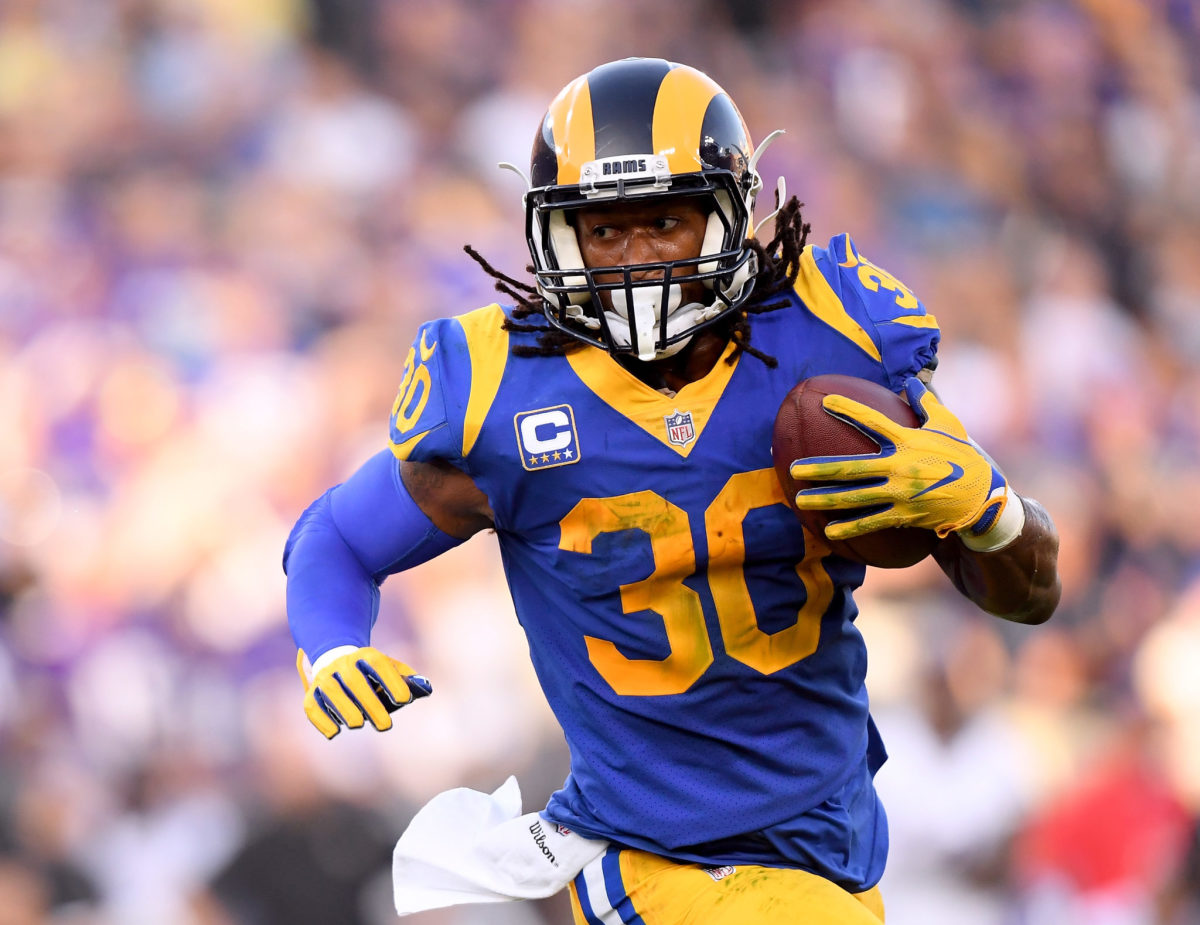 Todd Gurley runs the ball for the Rams.