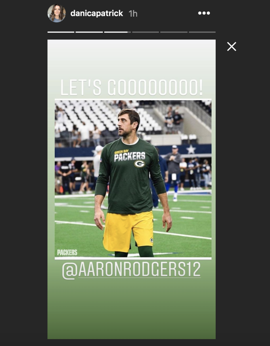 Dallas Cowboys quarterback Dak Prescott (4) looks to pass during an NFL game  against the Green Bay Packers Sunday, Nov. 13, 2022, in Green Bay, Wis. (AP  Photo/Jeffrey Phelps Stock Photo - Alamy