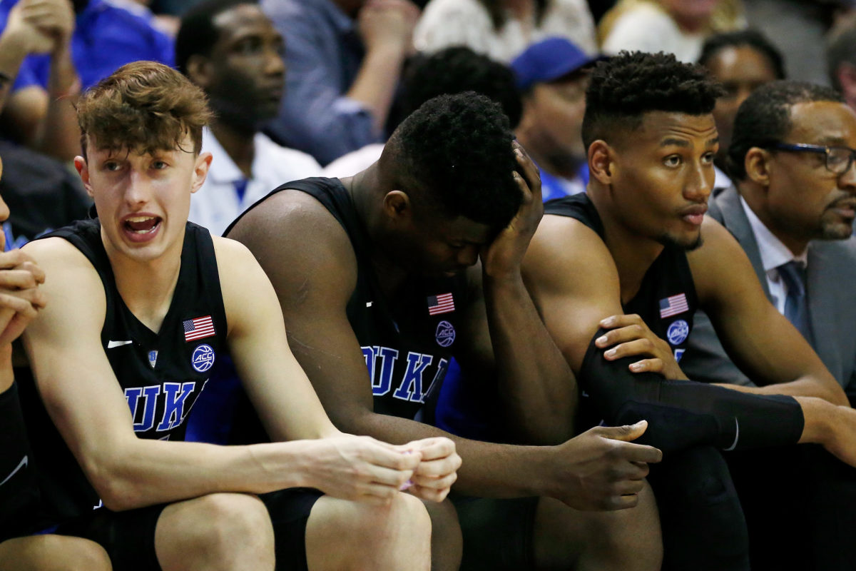 Zion Williamson on the bench during Duke at Florida State.