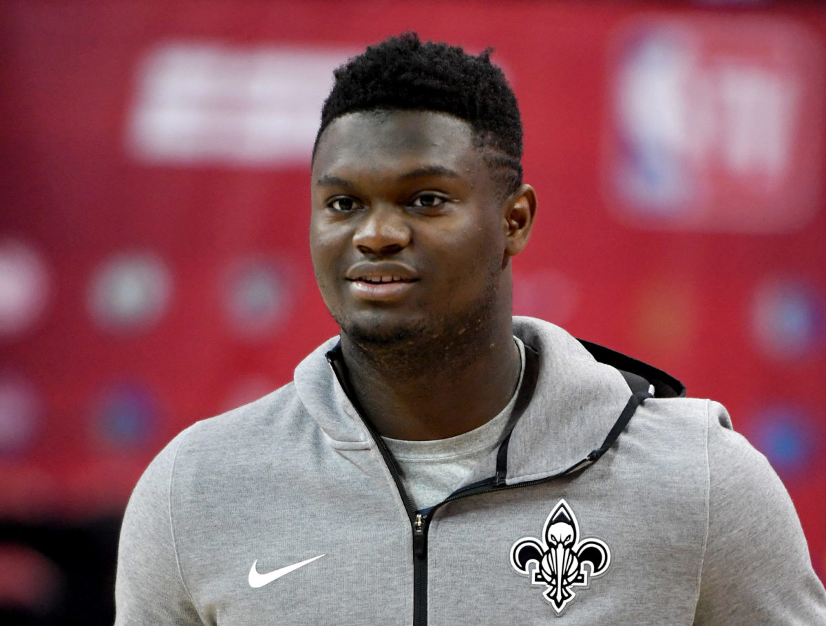 Zion Williamson warms up before a Summer League game.