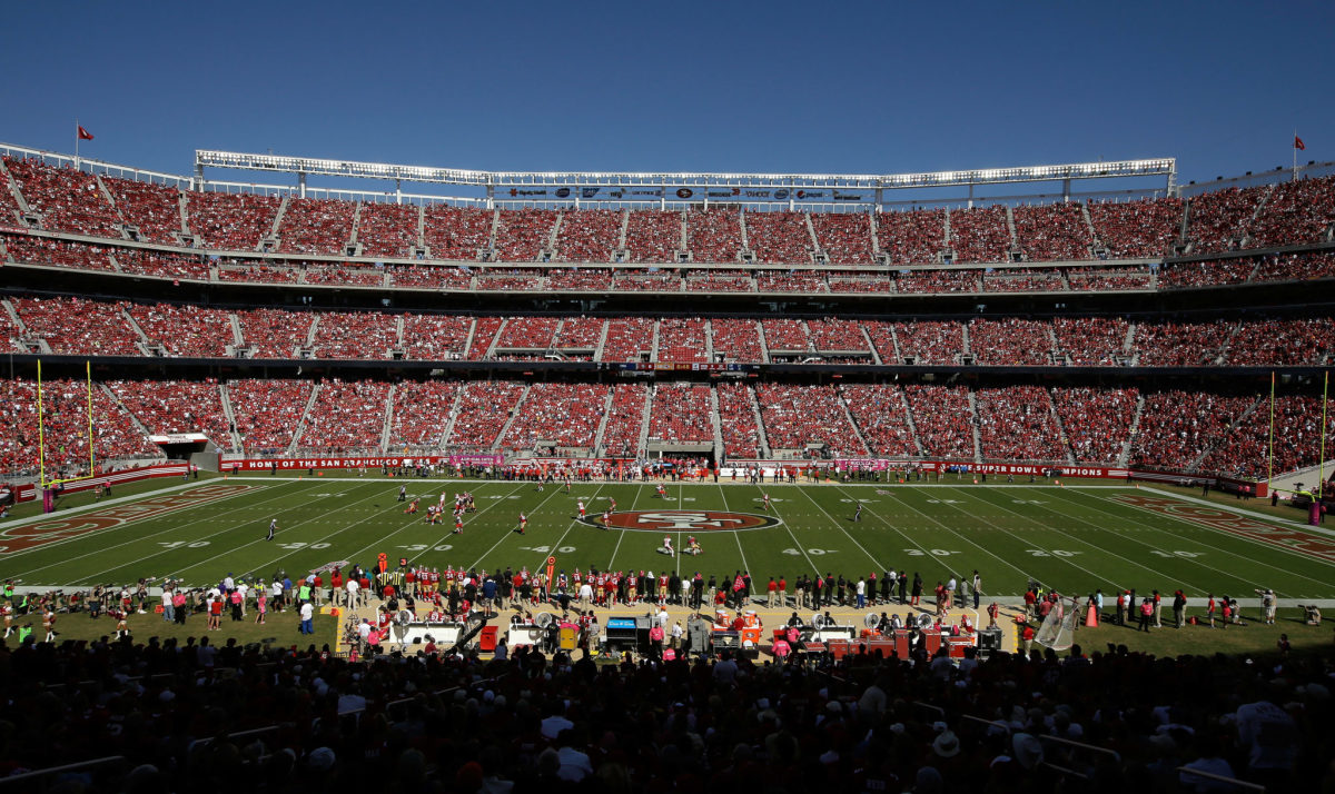 a general view of the chiefs-49ers game