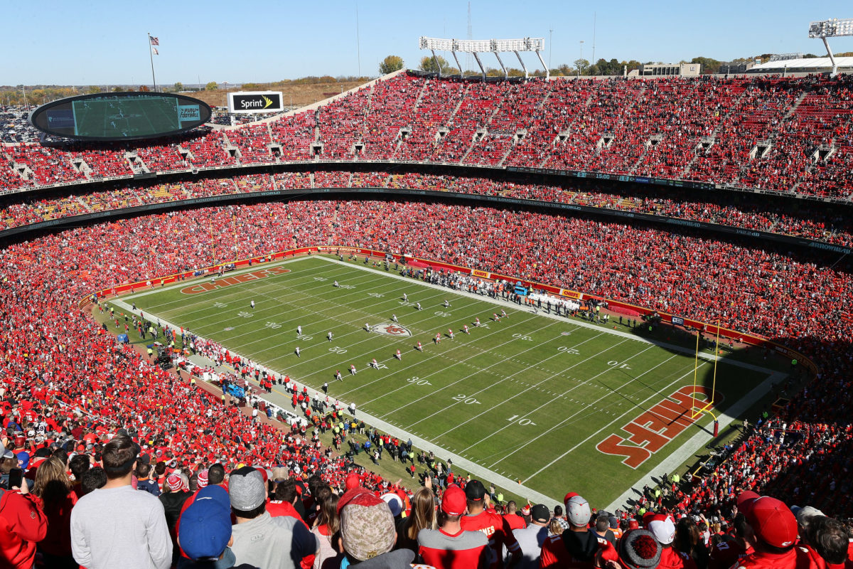 Chiefs fans from Texas travel to KC for the AFC Championship Game 