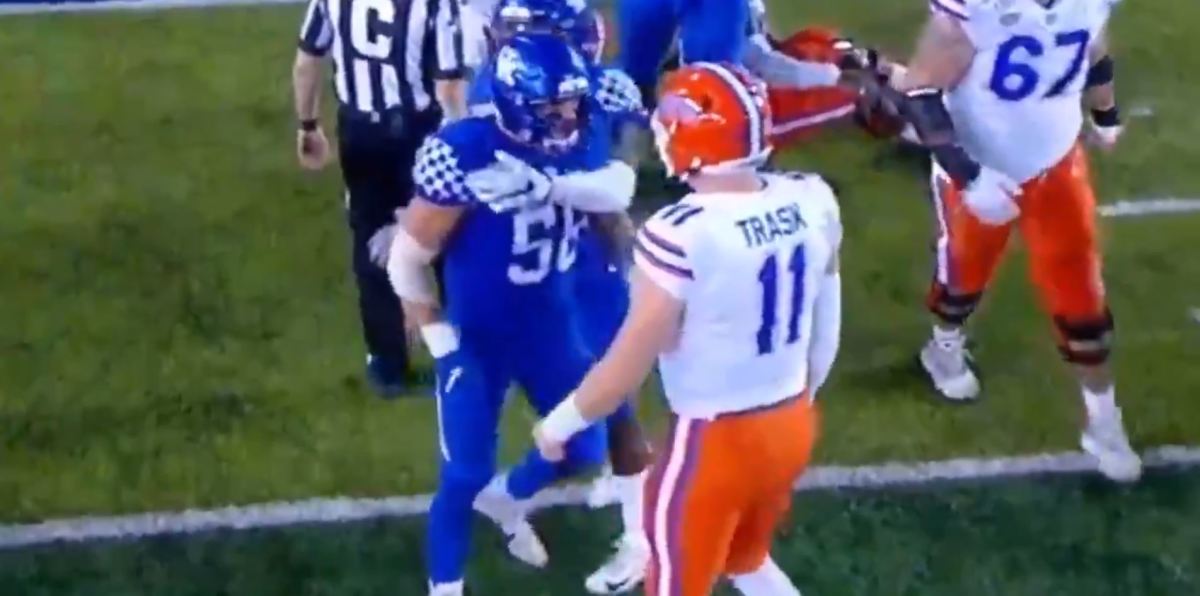 Kash Daniel and Kyle Trask get into it after controversial play during Kentucky vs. Florida.