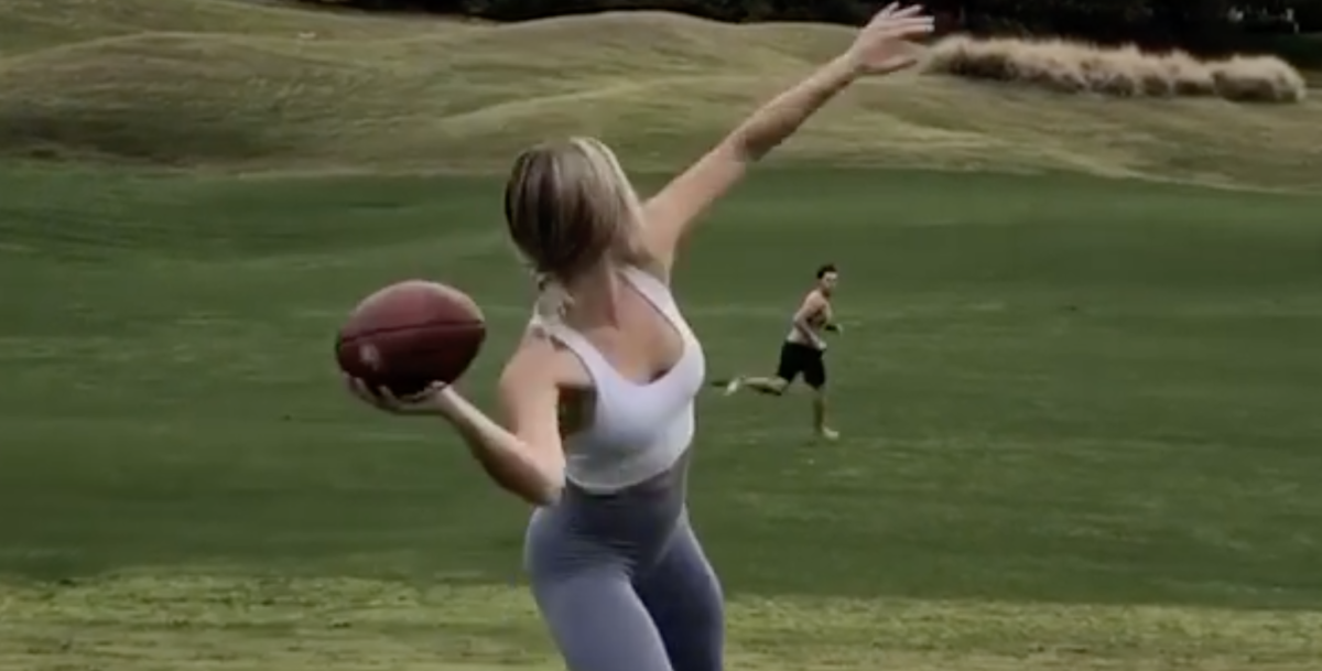 Girl Goes Viral After Throwing Football In Back Yard The Spun