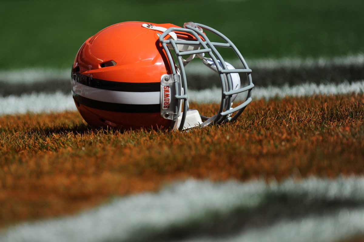Browns Release Player After He Allegedly Threatened Woman The Spun 