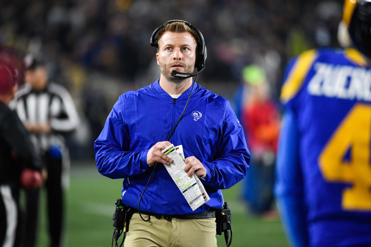 sean mcvay on the sideline of the rams-cowboys game