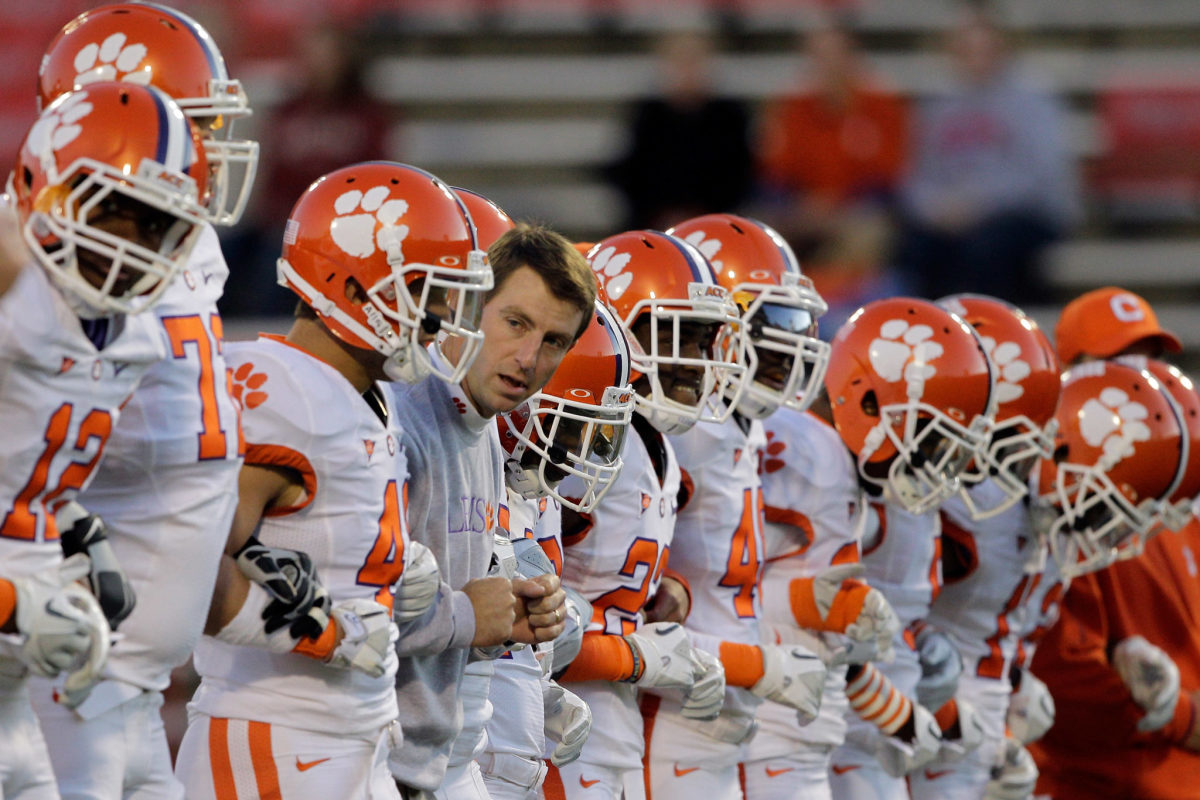 Clemson Football: Tigers LB Bryton Constantin Announces Retirement