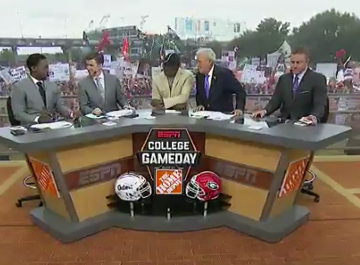 espn-reveals-today-s-celebrity-guest-picker-on-gameday-the-spun