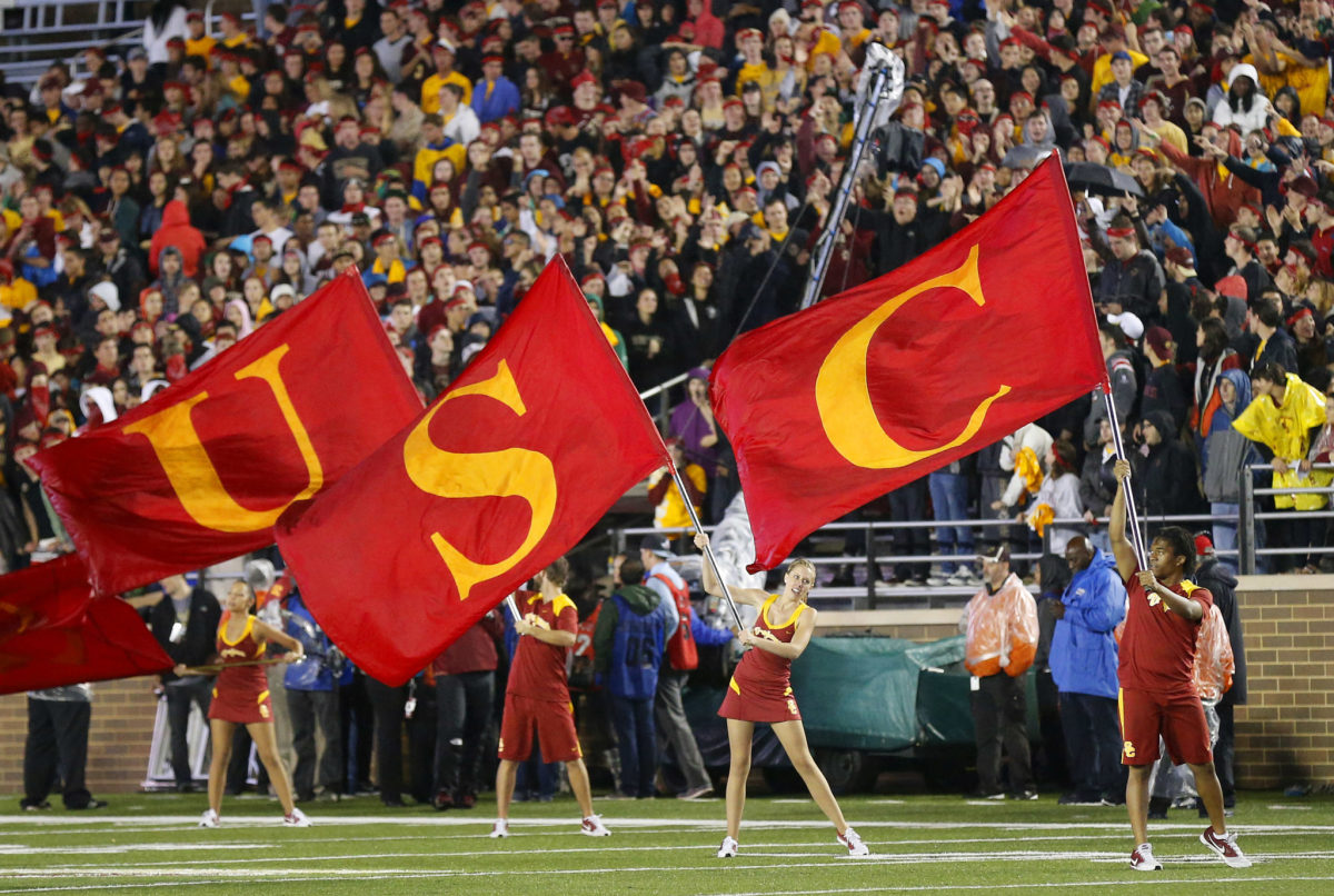 Photo Of Olivia Rodrigo, USC Cheerleaders Making Headlines - The Spun