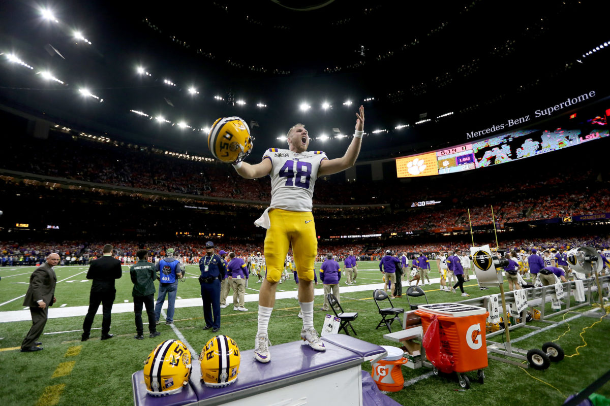LSU longsnapper Blake Ferguson fires up the crowd at NCAA College Football Playoff title game.