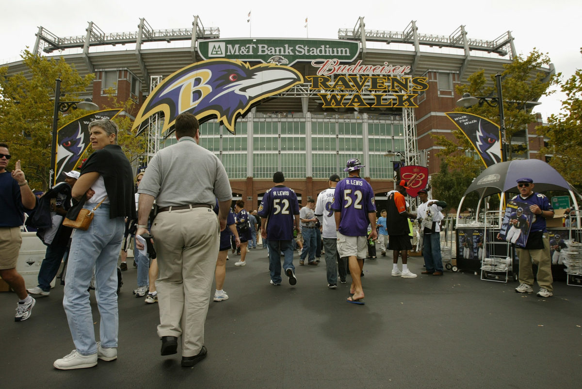 Lightning strikes at M&T Bank Stadium, and it's the Ravens who are shocked  - CBS Baltimore