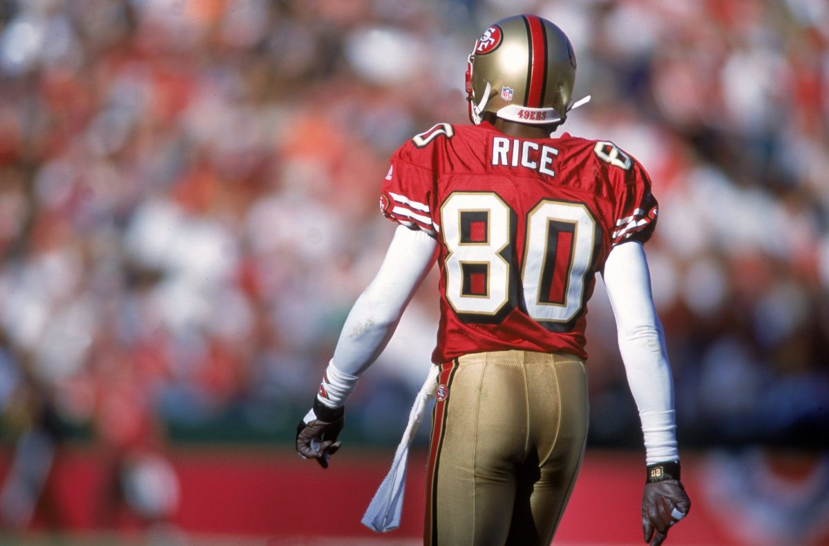 A closeup of Jerry Rice in a 49ers uniform.