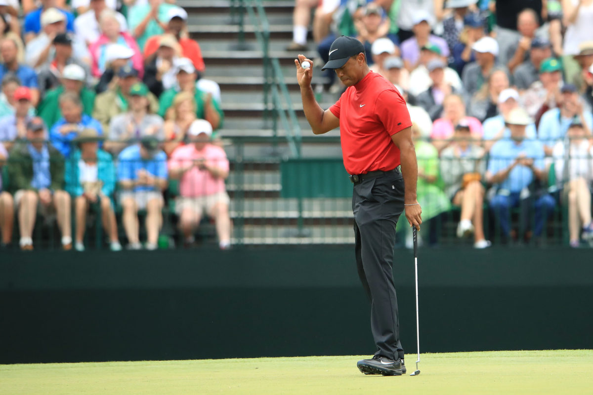 tiger woods wins the 2019 masters