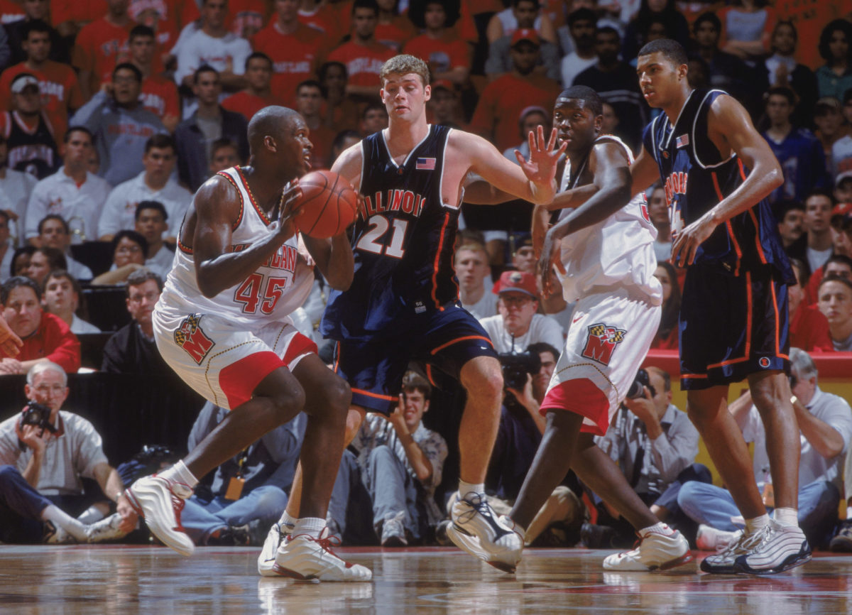 Former NBA Player, Illinois Star Robert Archibald Found Dead At 39