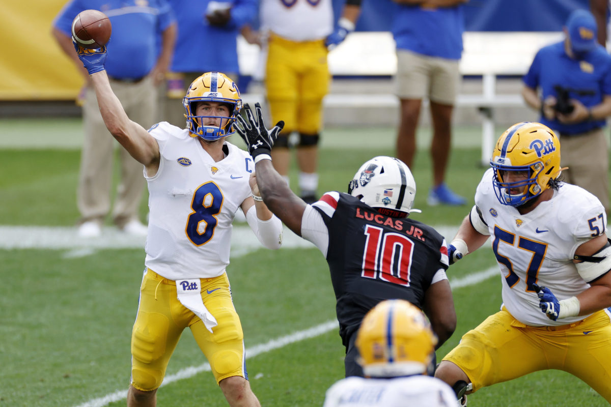 Kenny Pickett throws the ball for the Pitt Panthers. He's now a 2022 NFL Draft prospect.