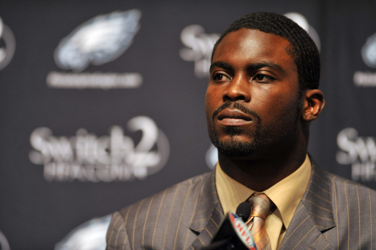 Michael Vick speaking to the media.