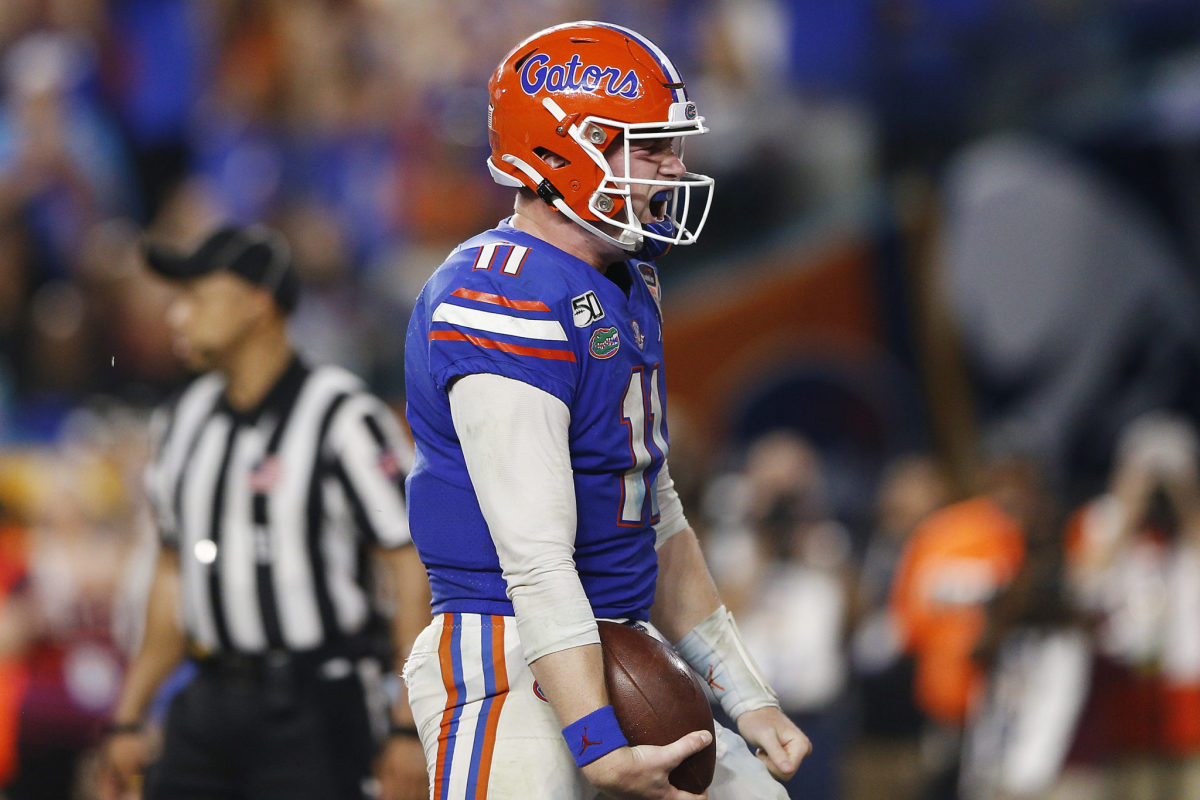 Florida Gators QB Kyle Trask returns to sideline